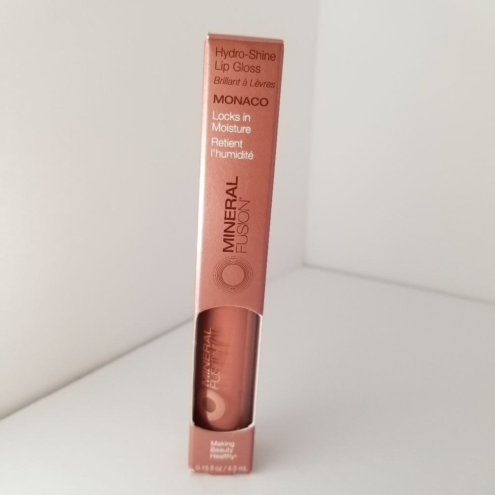 MONACO Hydro-Shine Lip gloss